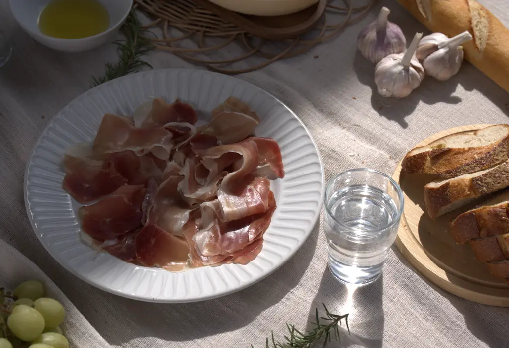 speck4.webp